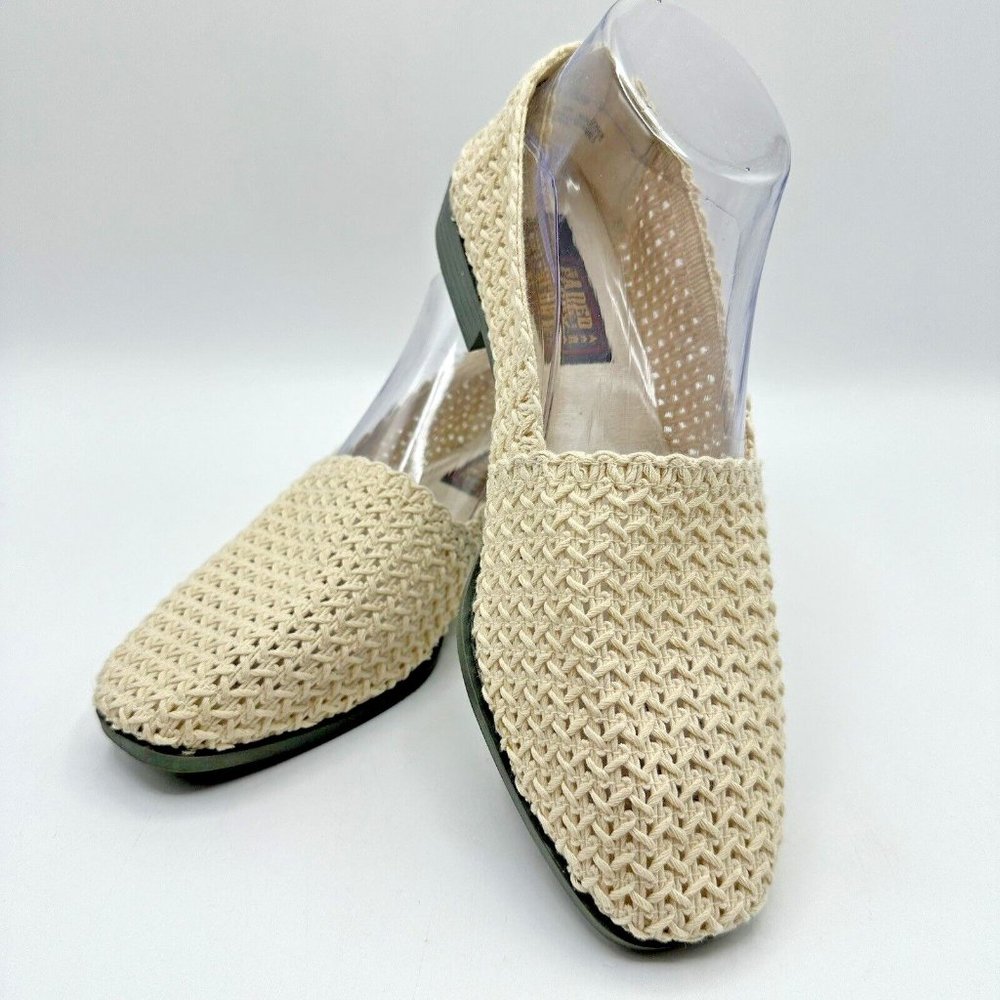 Tan Faded Glory Janey Crochet Shoes Women's Size 8 Flats Slip On